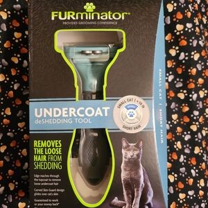 FURminator Brand Undercoat Deshedding Tool For SM SHORTHAIR CATS